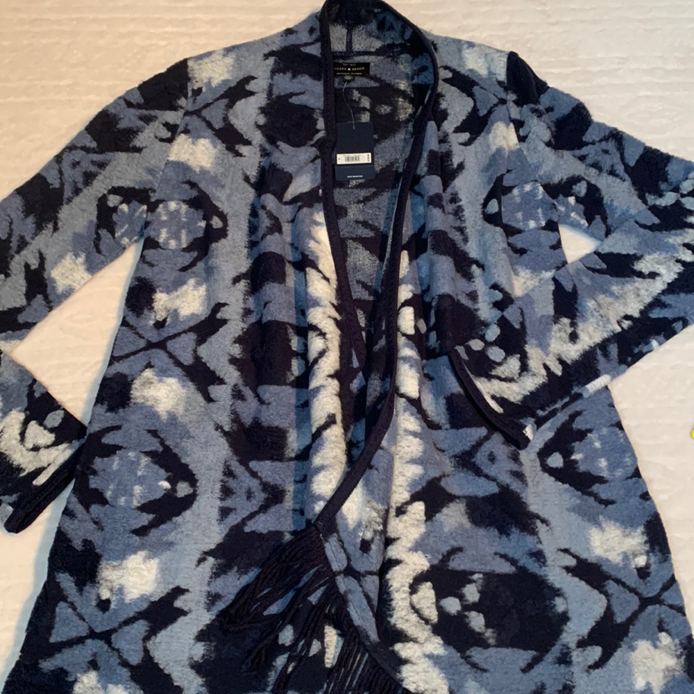 Lucky Brand sweater NWTs sz small, cardigan